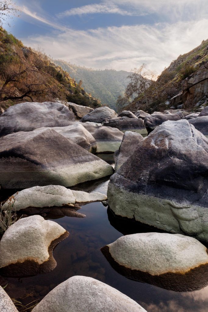 boulders in Kern River gorge